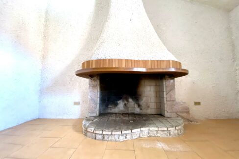 WhatsApp Image 2025-04-14 at 17.37.40