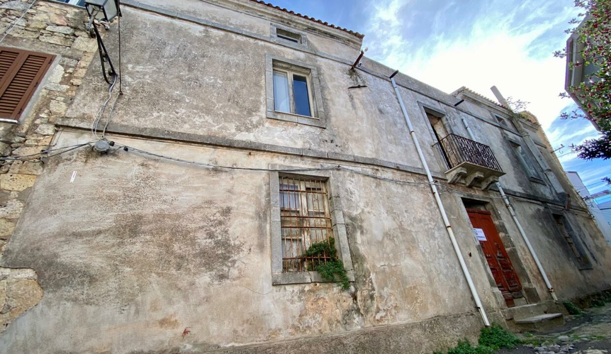 WhatsApp Image 2025-11-06 at 20.06.29(27)