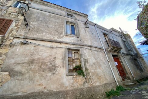 WhatsApp Image 2025-11-06 at 20.06.29(27)